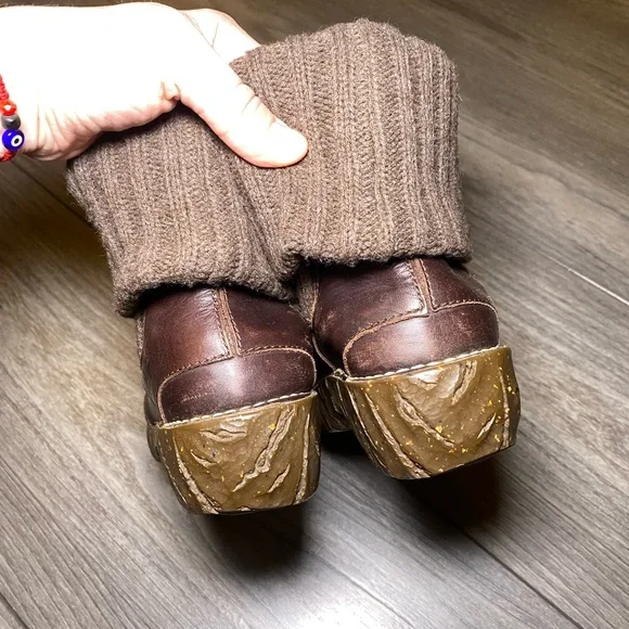 EUC El Naturalista Yggdrasil Soft Grain Boot Leather w/ Knitted Fold Over Cuff - Picture 9 of 12